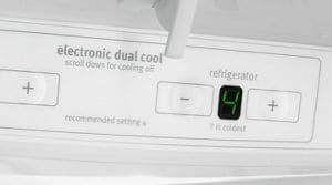 Refrigerator temperature control store